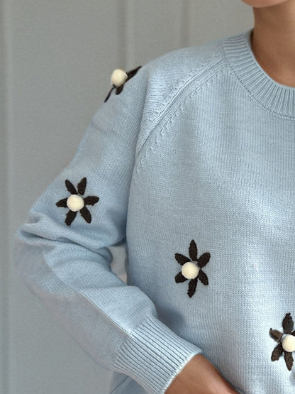 Flower Round Neck Raglan Sleeve Sweater